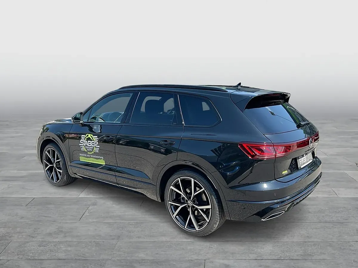 Volkswagen Touareg 2026 photo 3
