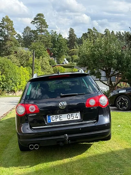 Volkswagen Passat 2010 photo 3