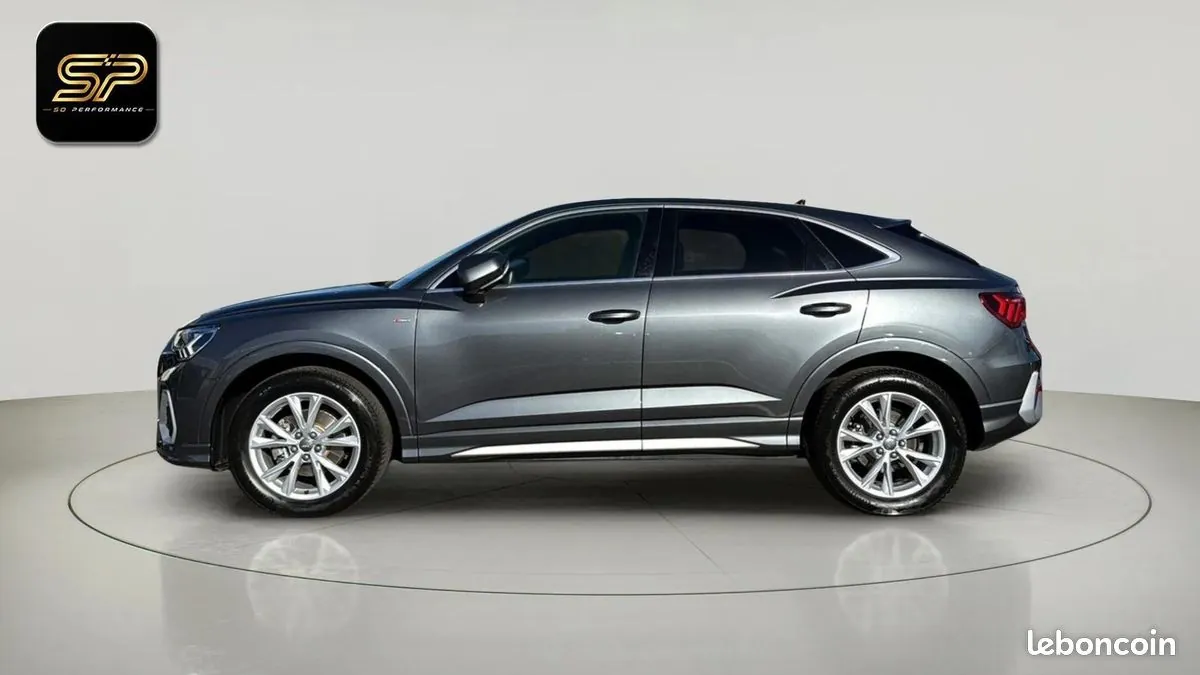 Audi Q3 2020 photo 4