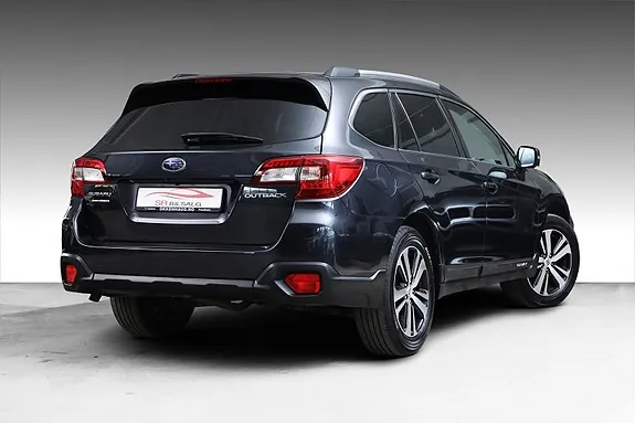Subaru Outback 2018 photo 4