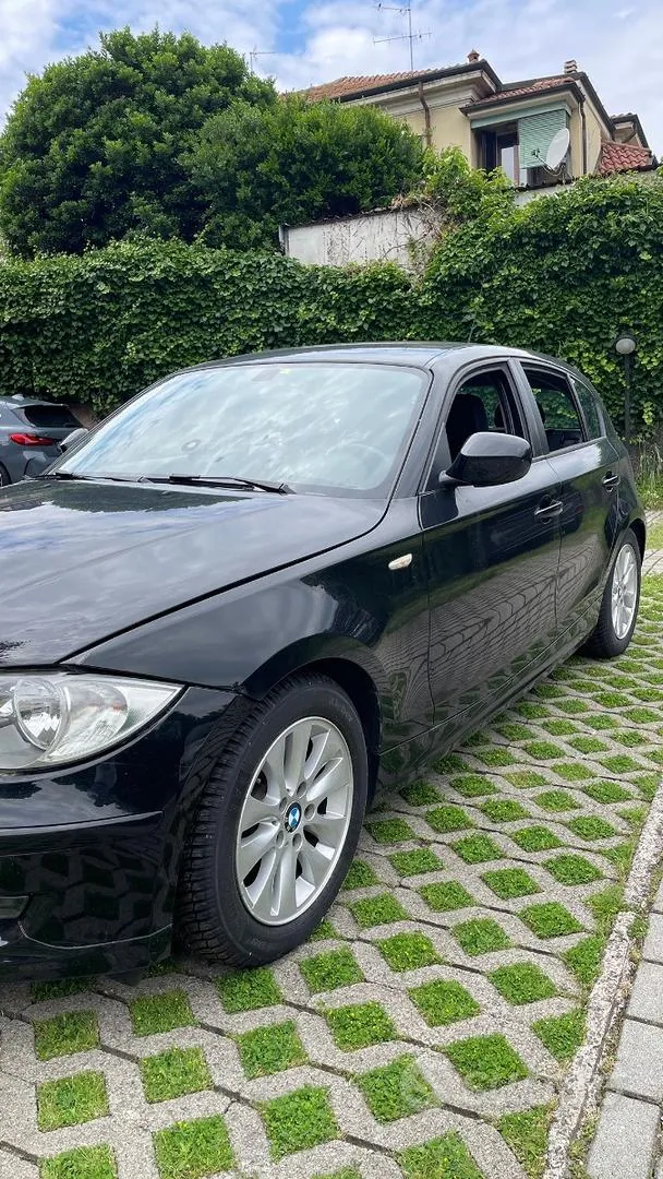 BMW 1 Series 2010 photo 4
