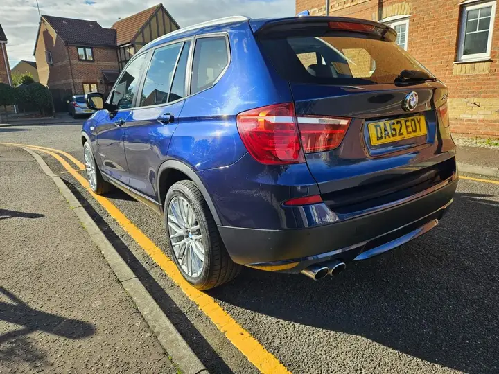 BMW X3 2012 photo 4