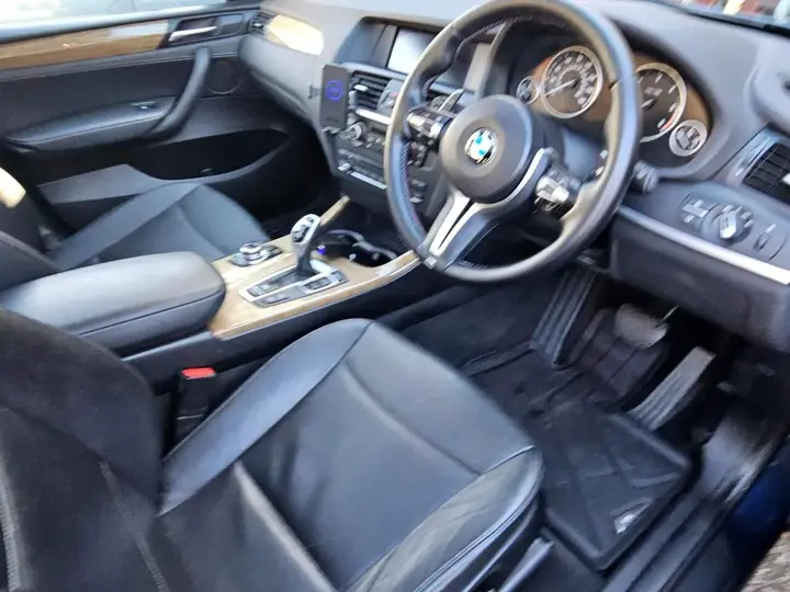 BMW X3 2012 photo 5