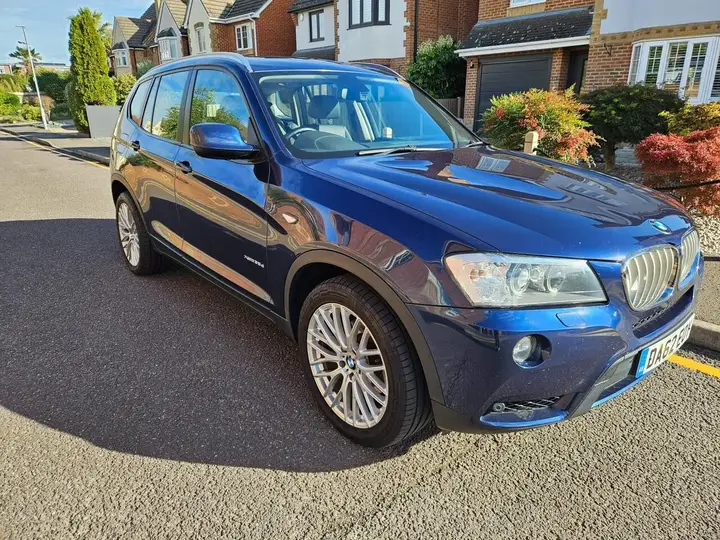 BMW X3 2012 photo 3