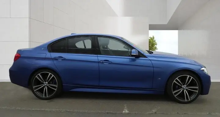 BMW 3 Series 2017 photo 5
