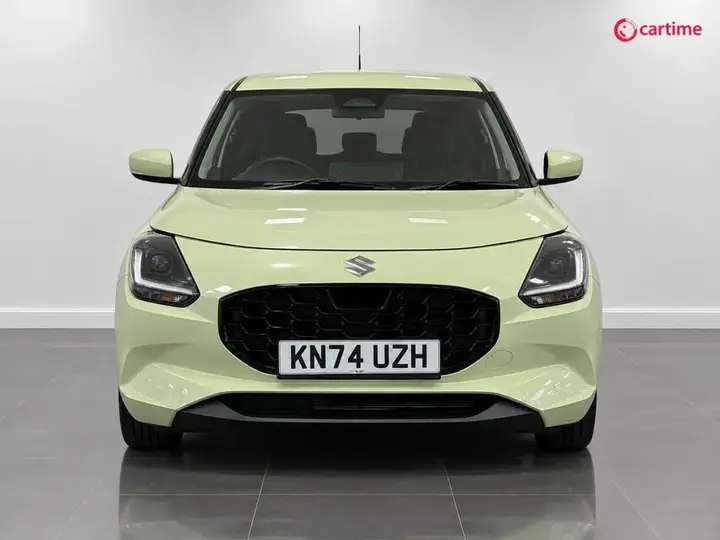 Suzuki Swift 2024 photo 2
