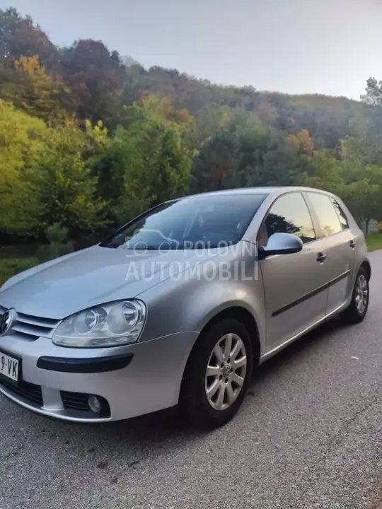 Volkswagen Golf 5 2005 photo 2
