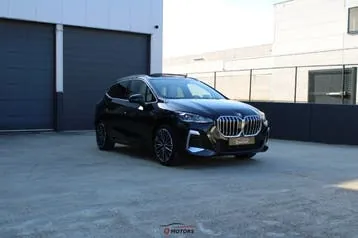 BMW 230 Active Tourer 2023 photo 2