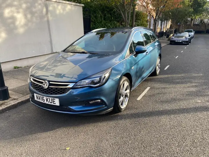 Vauxhall Astra 2016 photo 3