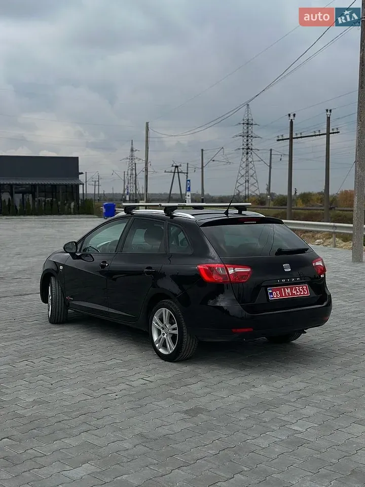 Seat Ibiza St 2011 photo 3