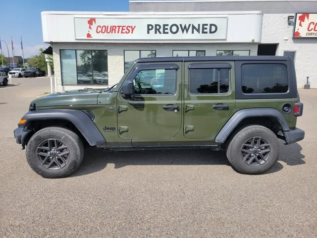 Jeep Wrangler 2024 photo 2