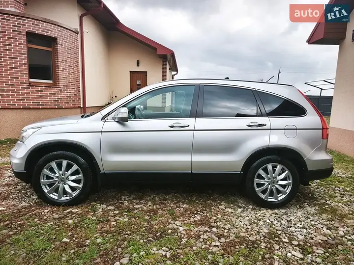 Honda Cr-V 2011 photo 3