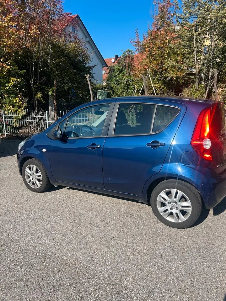 Opel Agila