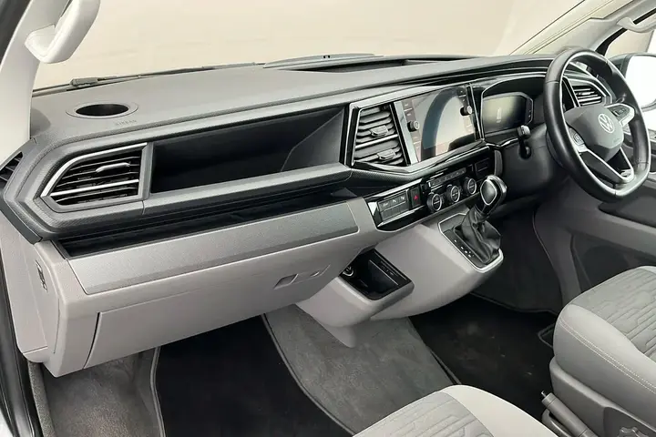 Volkswagen California 2022 photo 2