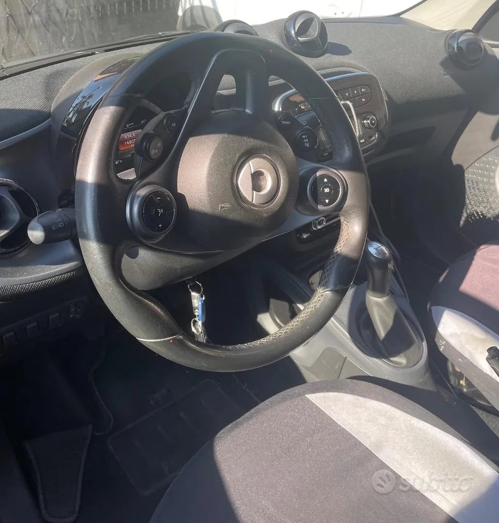 Smart Forfour 2016 photo 5