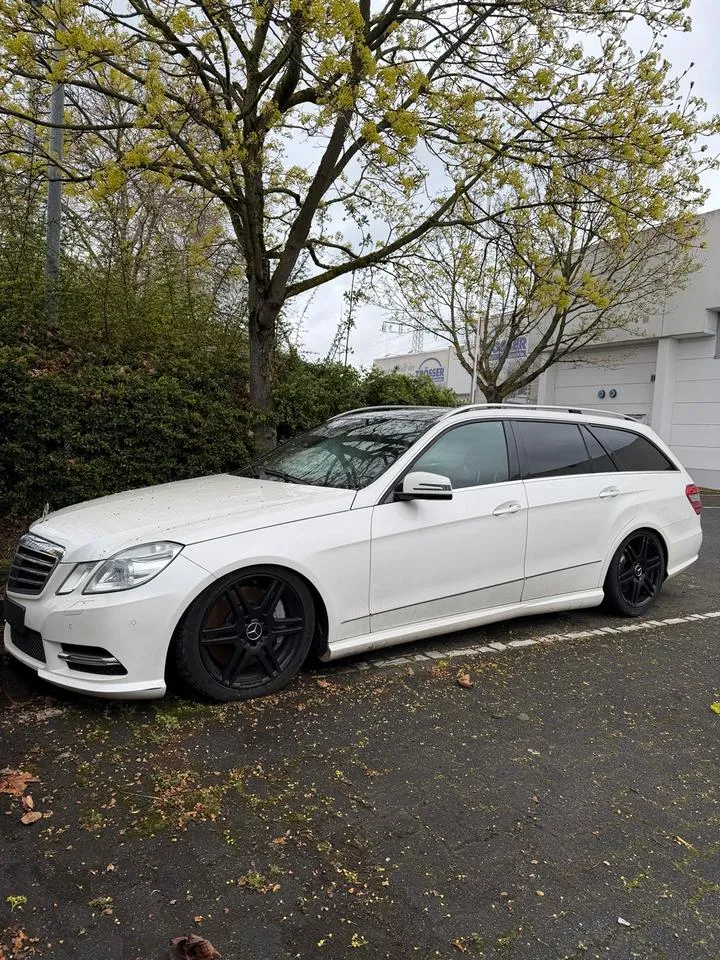 Mercedes-Benz E500