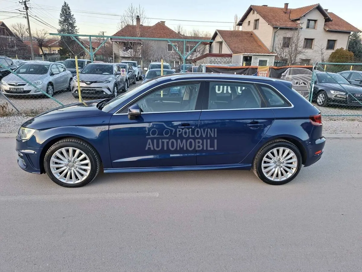 Audi A3 2015 photo 2