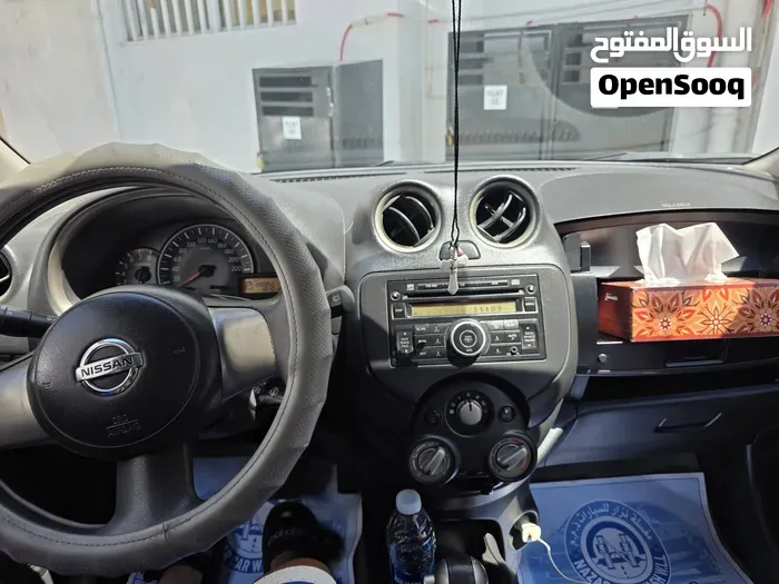 Nissan Micra 2012 photo 4