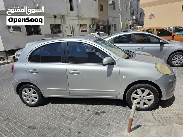 Nissan Micra 2012 photo 2