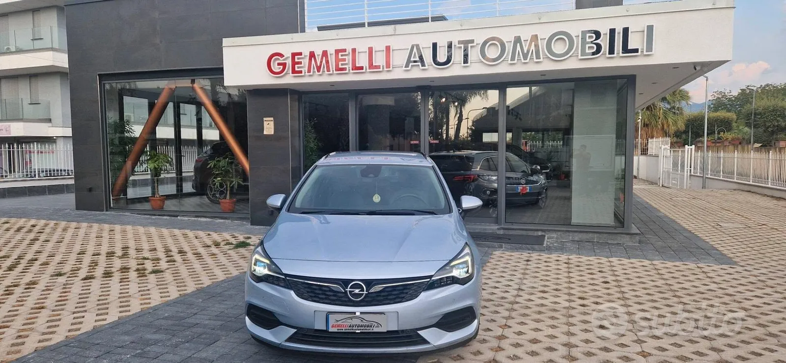 Opel Astra 2020 photo 2