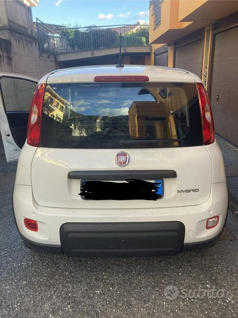 Fiat Panda 2023 photo 2