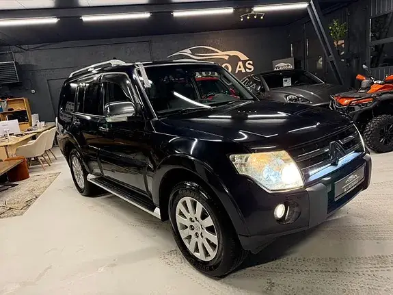 Mitsubishi Pajero 2009 photo 5