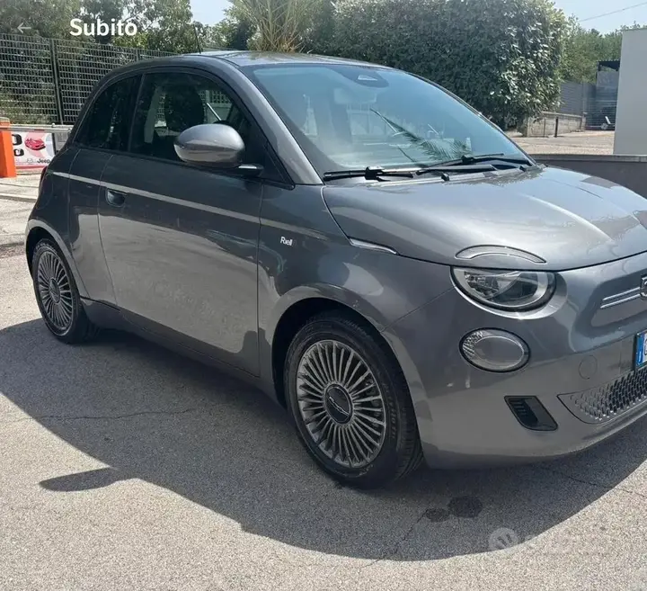 Fiat 500E