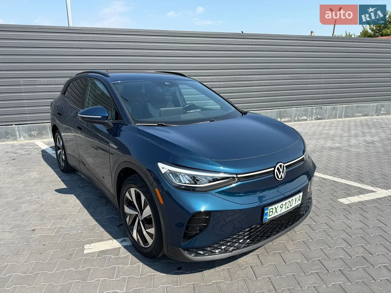 Volkswagen Id.4 2023 photo 2