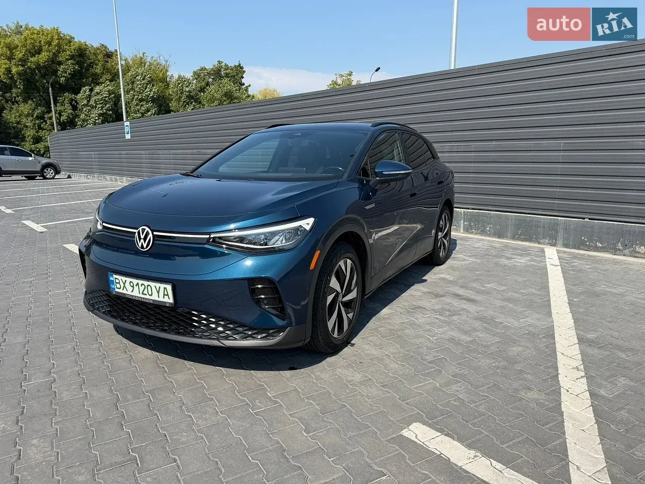Volkswagen Id.4 2023 photo 4