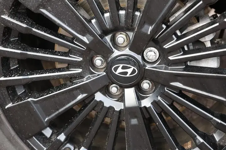 Hyundai Santa Fe 2024 photo 4