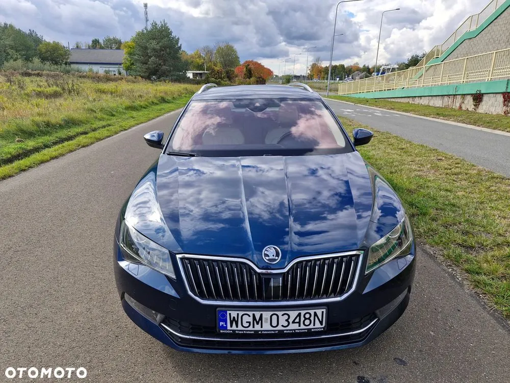 Skoda Superb 2017 photo 3