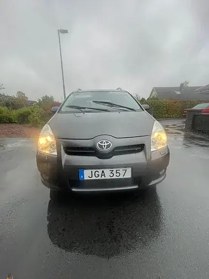 Toyota Corolla Verso 2008 photo 3