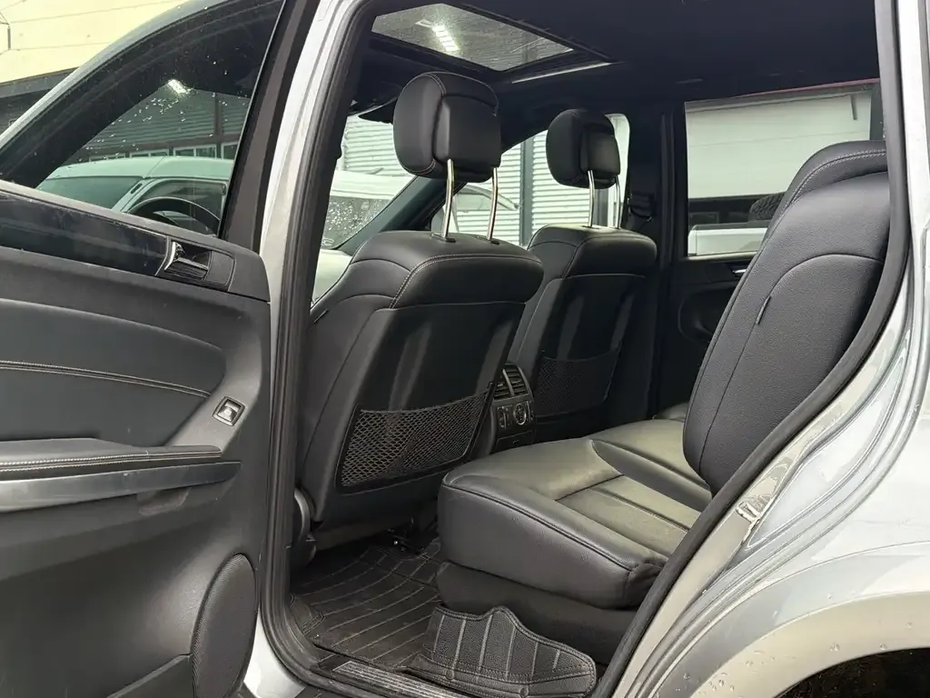 Mercedes-Benz Gl-Class 2012 photo 5