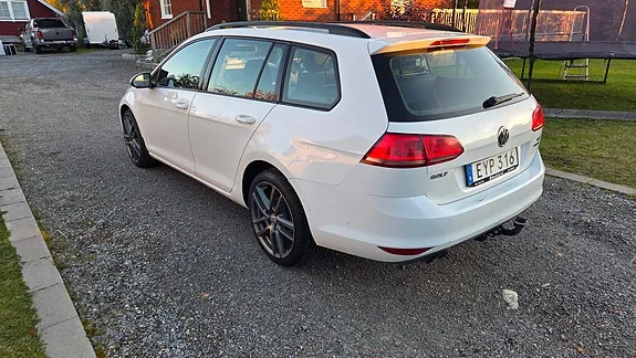 Volkswagen Golf 2015 photo 4