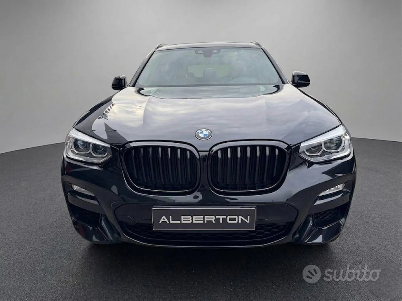 BMW X3 2018 photo 2