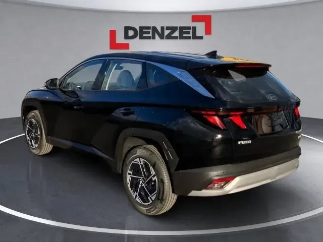 Hyundai Tucson photo 3