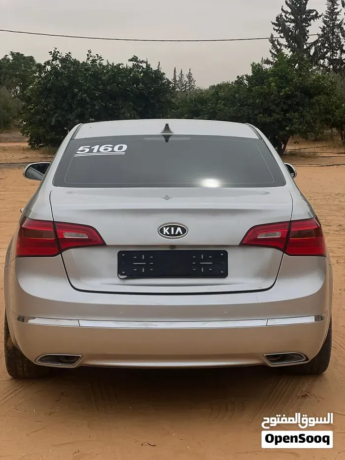 Kia Cadenza 2011 photo 4