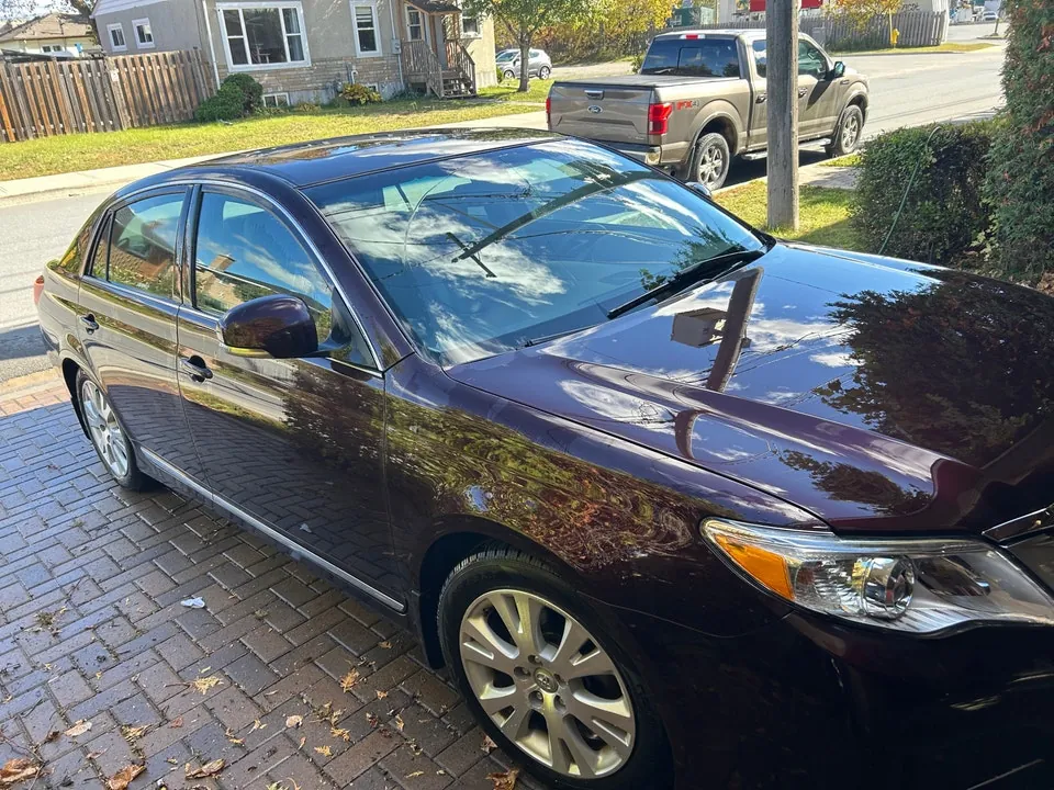 Toyota Avalon 2011 photo 4