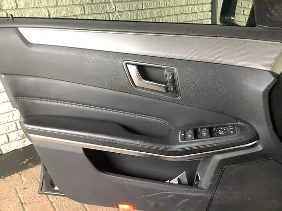Mercedes-Benz E 350 2014 photo 2