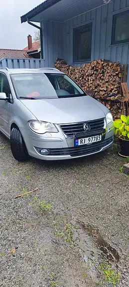 Volkswagen Touran 2009 photo 5