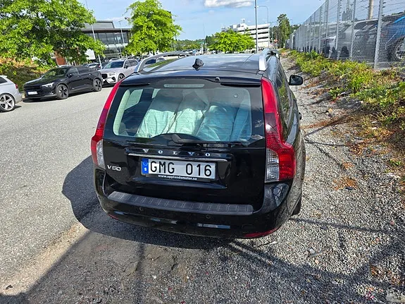 Volvo V50 2012 photo 3