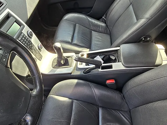 Volvo V50 2012 photo 4