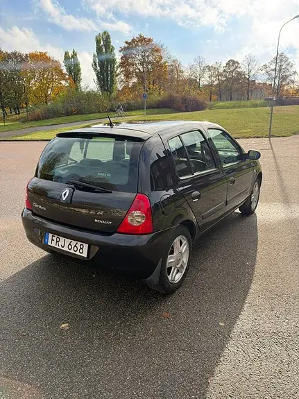 Renault Clio 2007 photo 5