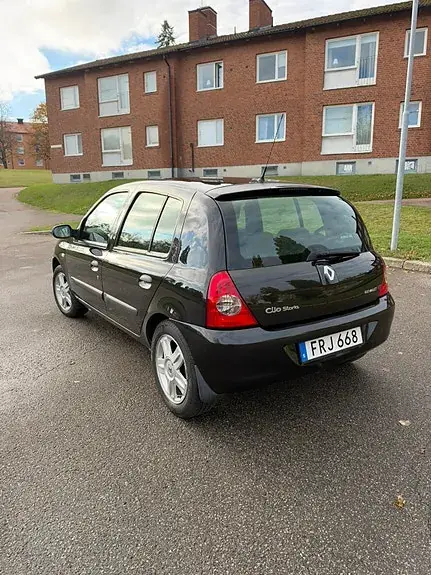 Renault Clio 2007 photo 4