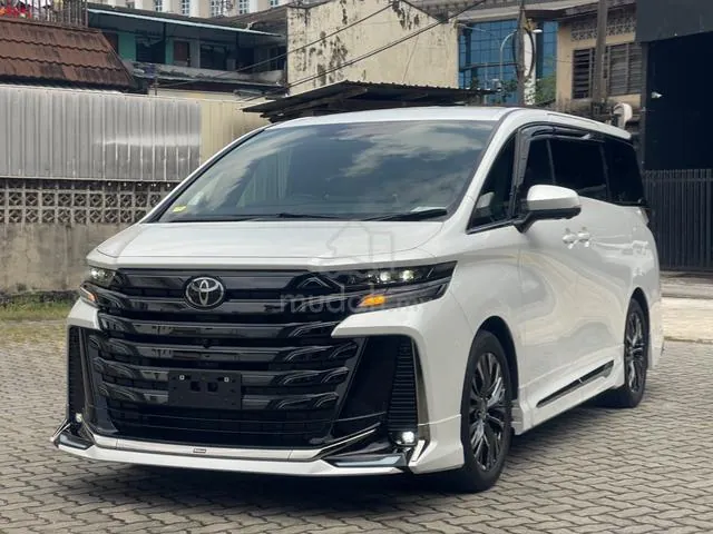 Toyota Vellfire Z