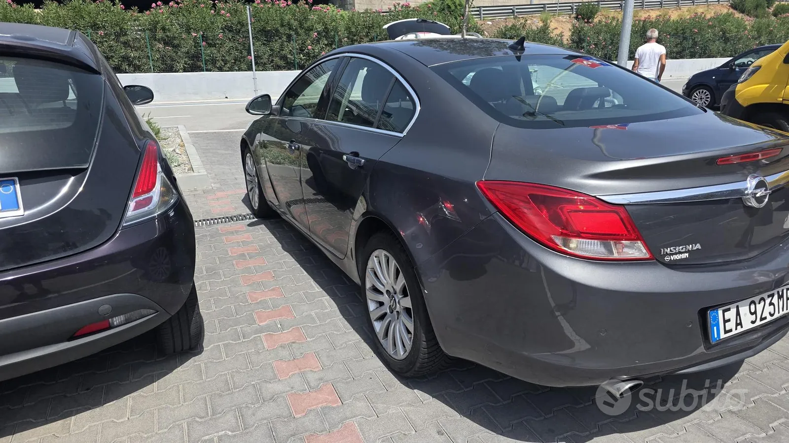 Opel Insignia 2010 photo 2