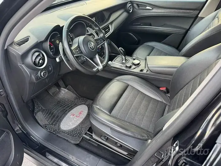 Alfa Romeo Stelvio 2019 photo 5