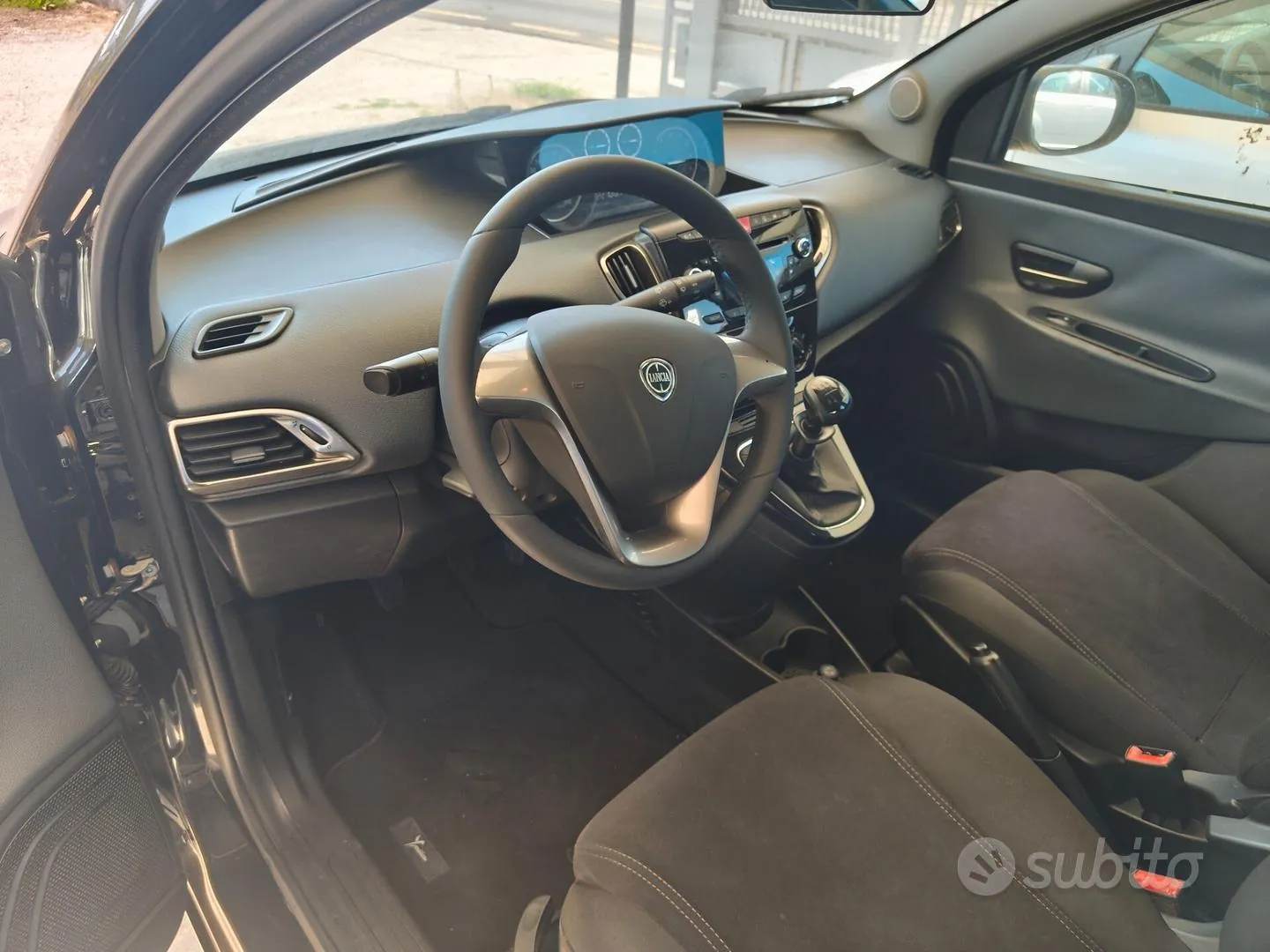 Lancia Ypsilon 2014 photo 5
