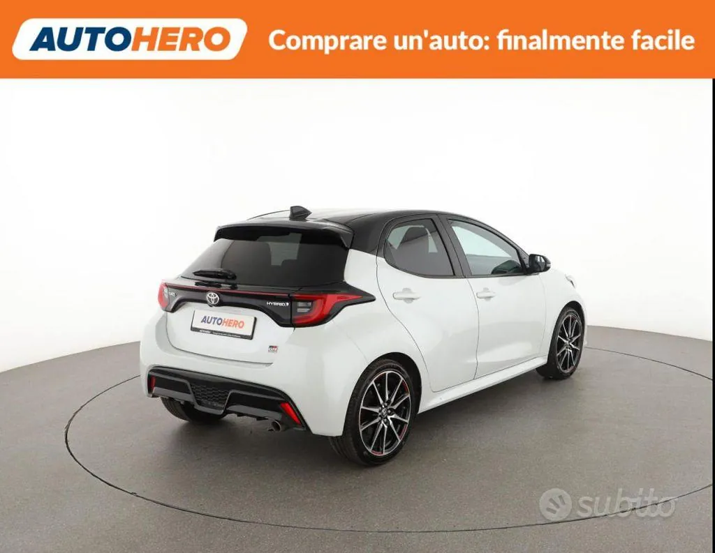 Toyota Yaris 2022 photo 5