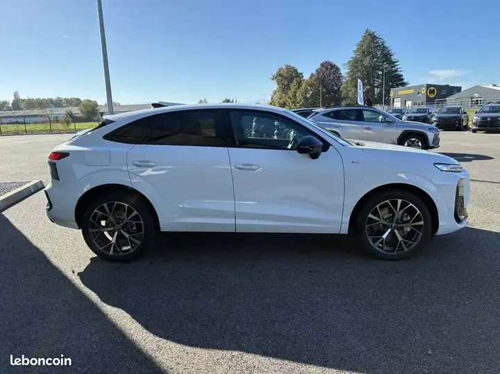 Audi Q3 2026 photo 4